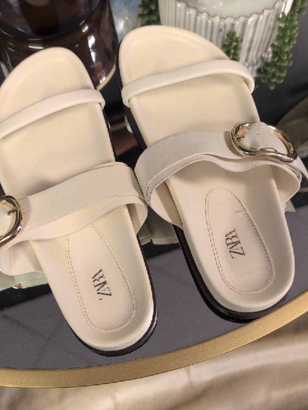 Zara Cream Slide Sandals with Gold-Tone Buckle Detail - Picture 3 of 10